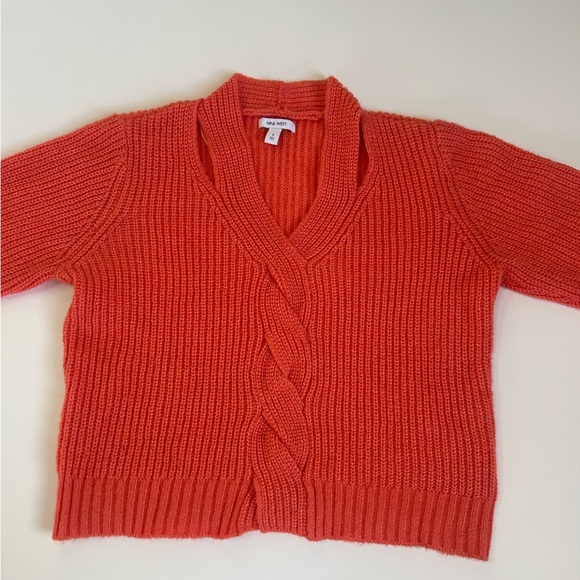 Nine West Salmon Colored Sweater with Cut Out Details size S - Picture 11 of 13